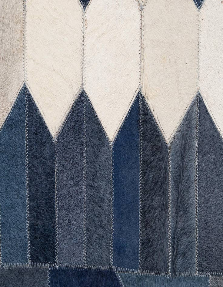 Detail image of  5' 1 x 8' Cowhide - Patchwork Rug