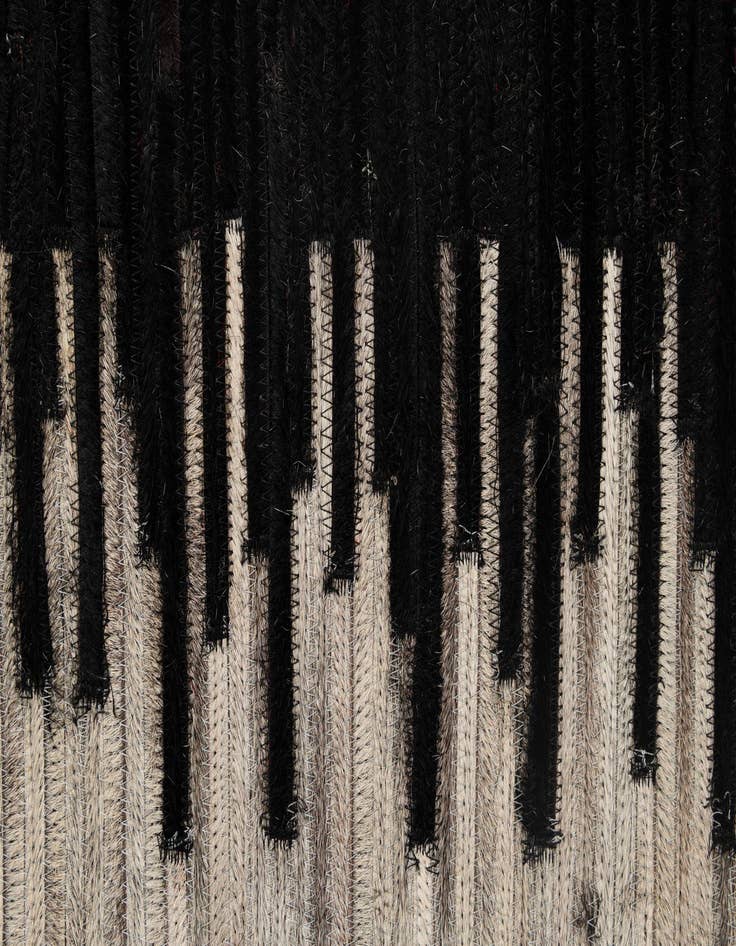 Detail image of  5' 6 x 8' Cowhide - Patchwork Rug