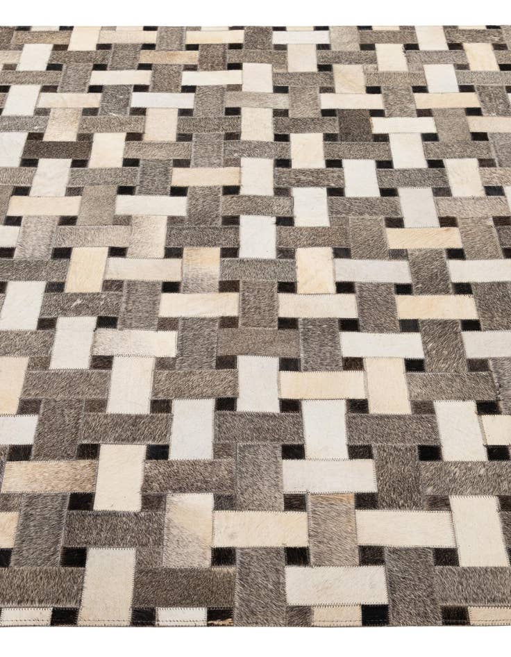 Detail image of  5' 2 x 8' Cowhide - Patchwork Rug