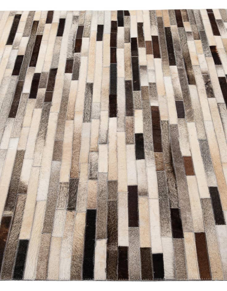 Detail image of  5' 3 x 8' Cowhide - Patchwork Rug