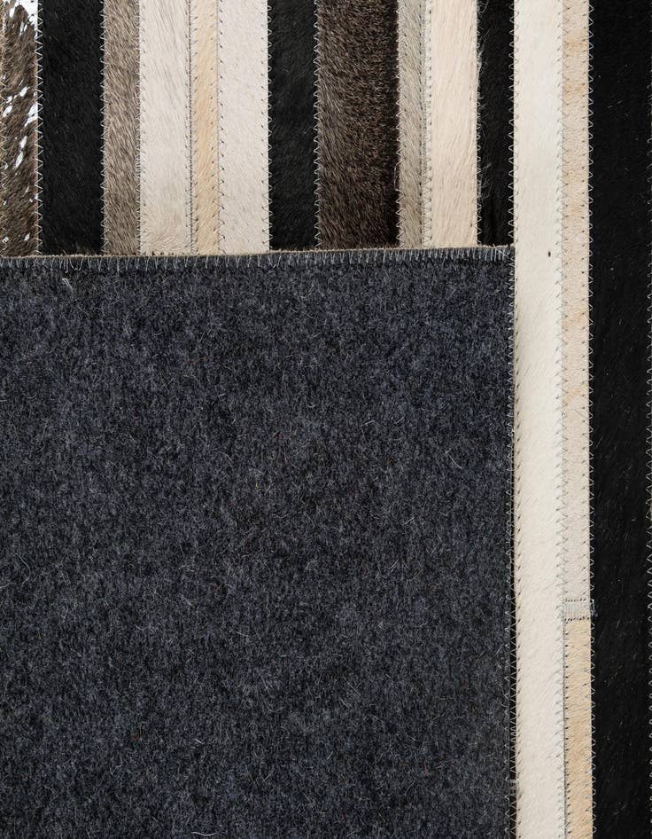 Detail image of  5' x 8' Cowhide - Patchwork Rug