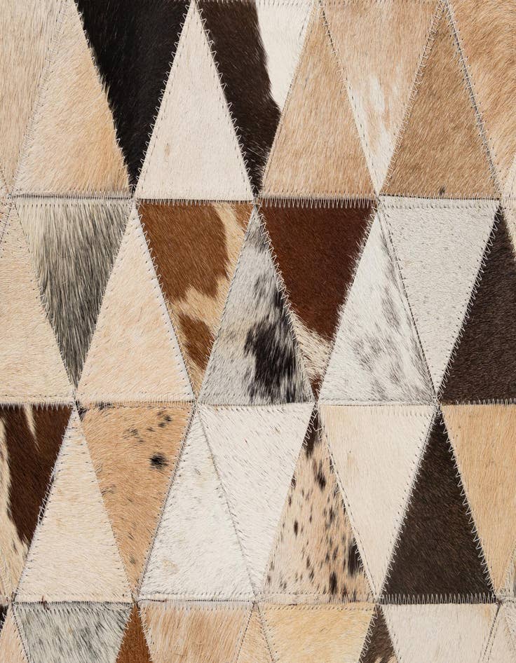 Detail image of  5' x 7' 11 Cowhide - Patchwork Rug