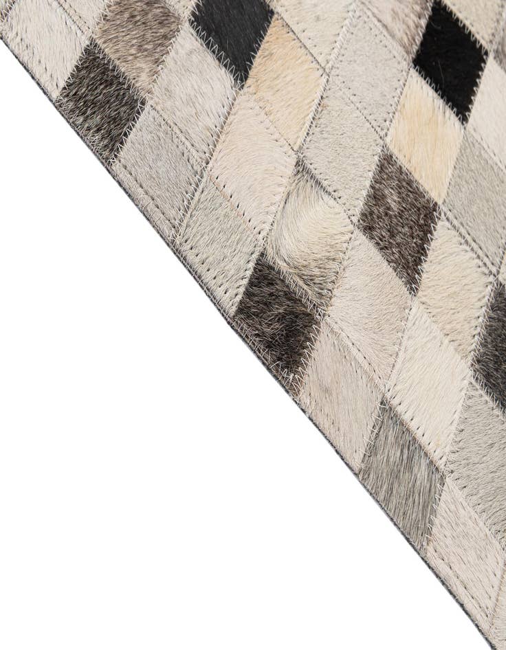 Detail image of  5' x 7' 11 Cowhide - Patchwork Rug