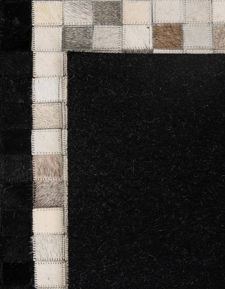 Detail image of  4' 11 x 7' 11 Cowhide - Patchwork Rug