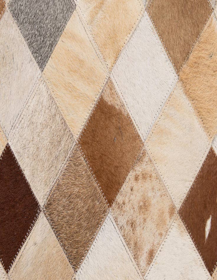Detail image of  5' 1 x 8' Cowhide - Patchwork Rug