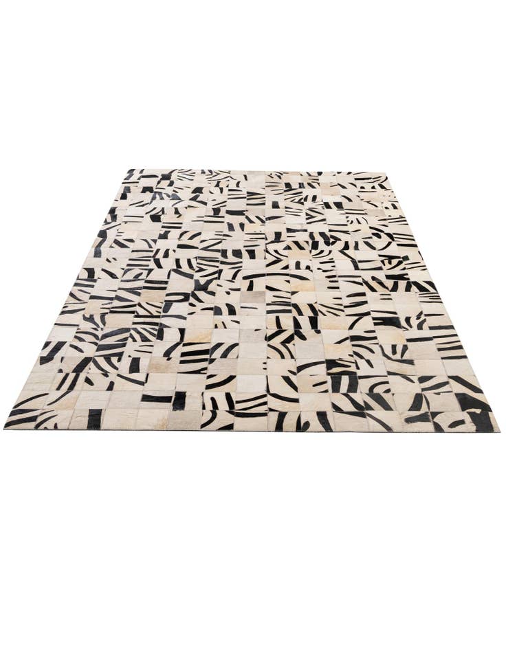 Detail image of  5' x 7' 10 Cowhide - Patchwork Rug