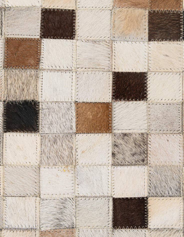 Detail image of  5' x 8' Cowhide - Patchwork Rug