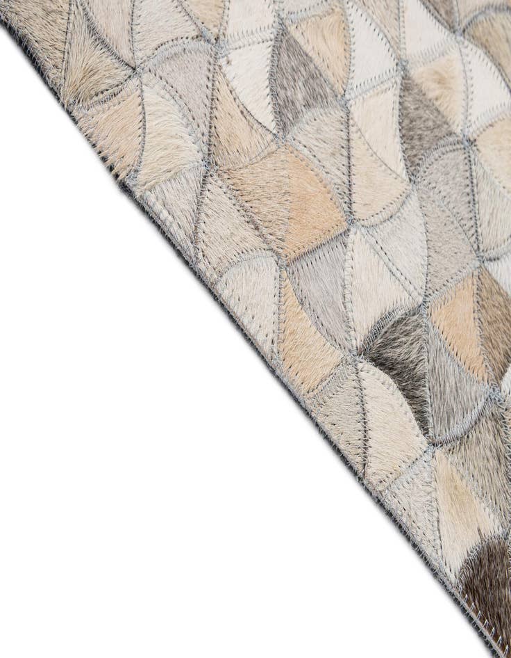 Detail image of  5' x 7' 11 Cowhide - Patchwork Rug