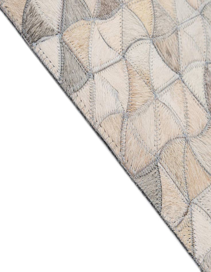 Detail image of  5' x 8' Cowhide - Patchwork Rug