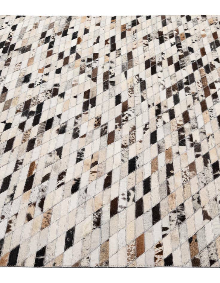 Detail image of  5' 1 x 7' 10 Cowhide - Patchwork Rug