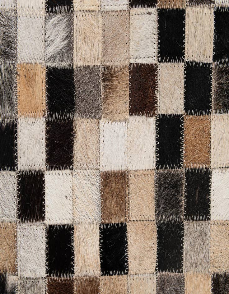 Detail image of  5' x 7' 11 Cowhide - Patchwork Rug