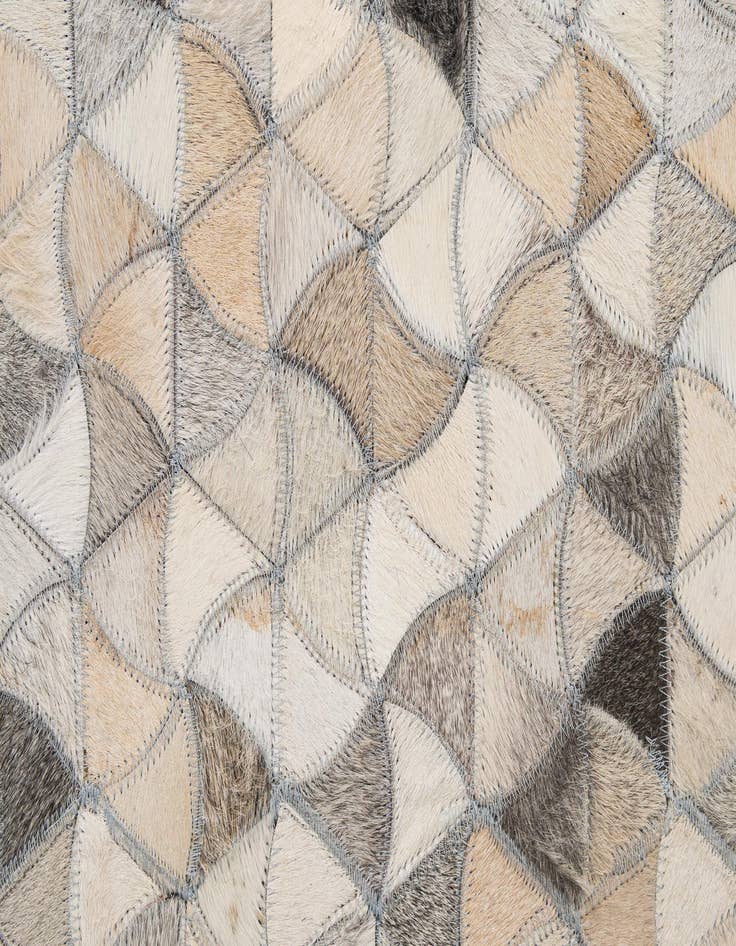 Detail image of  5' 2 x 8' Cowhide - Patchwork Rug