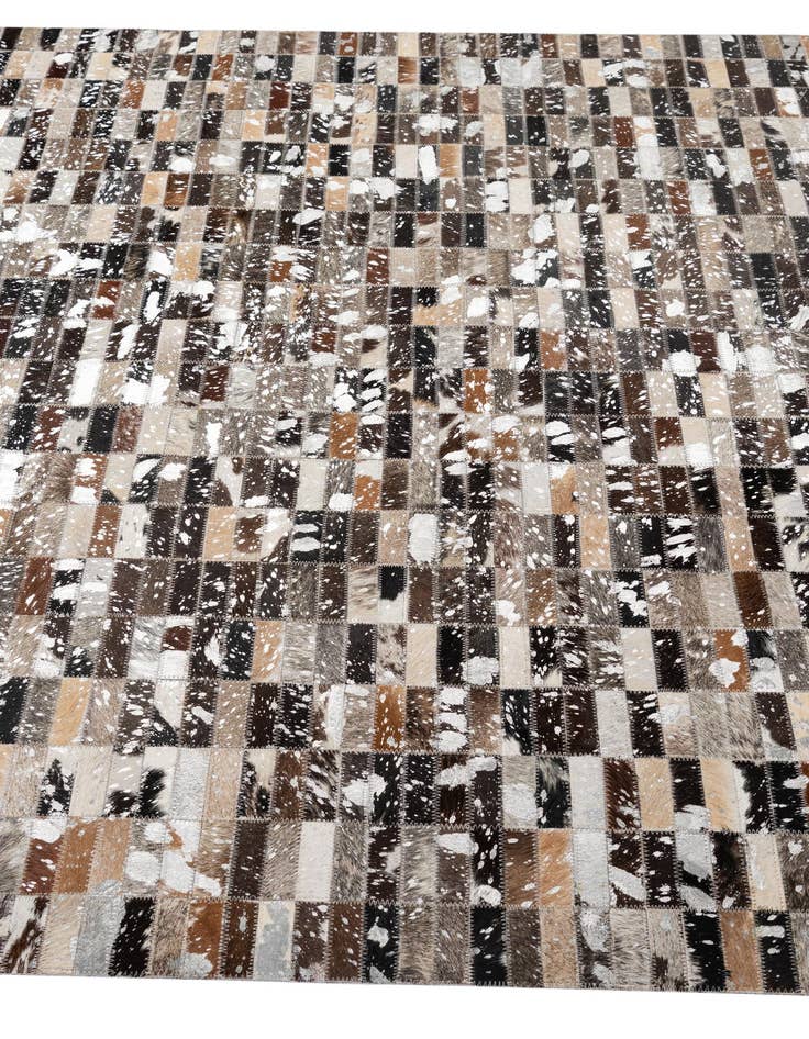 Detail image of  5' 1 x 8' Cowhide - Patchwork Rug