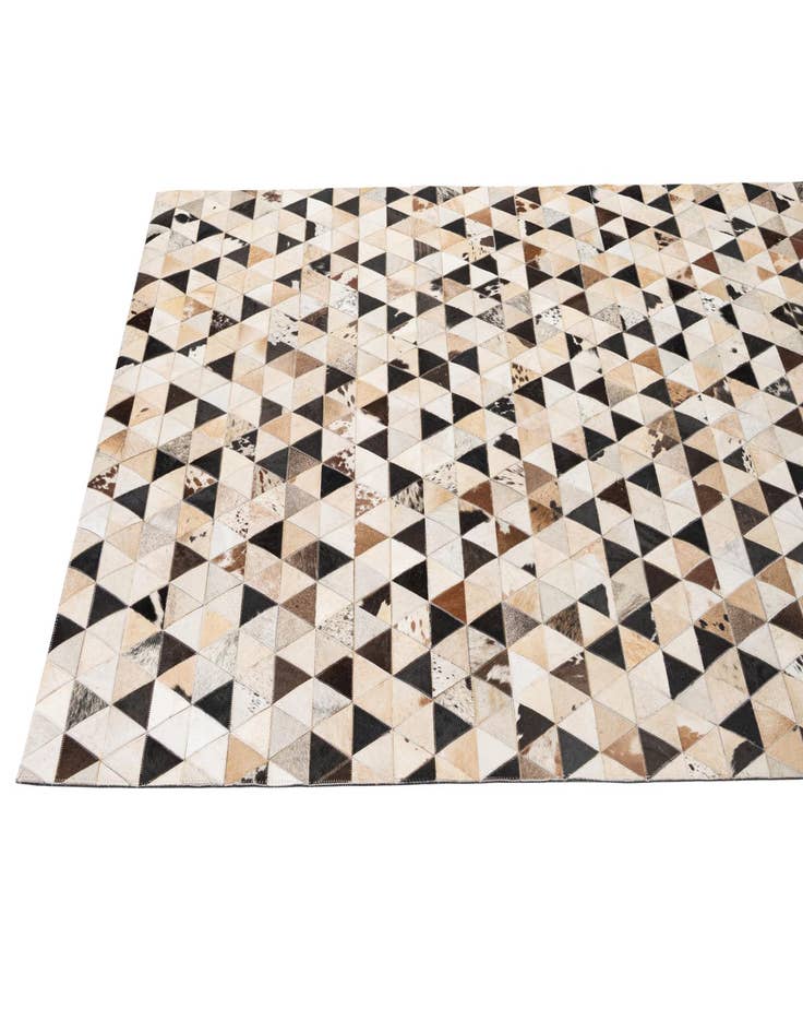 Detail image of  5' 2 x 8' Cowhide - Patchwork Rug