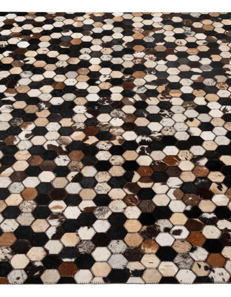 Detail image of  5' 1 x 8' Cowhide - Patchwork Rug