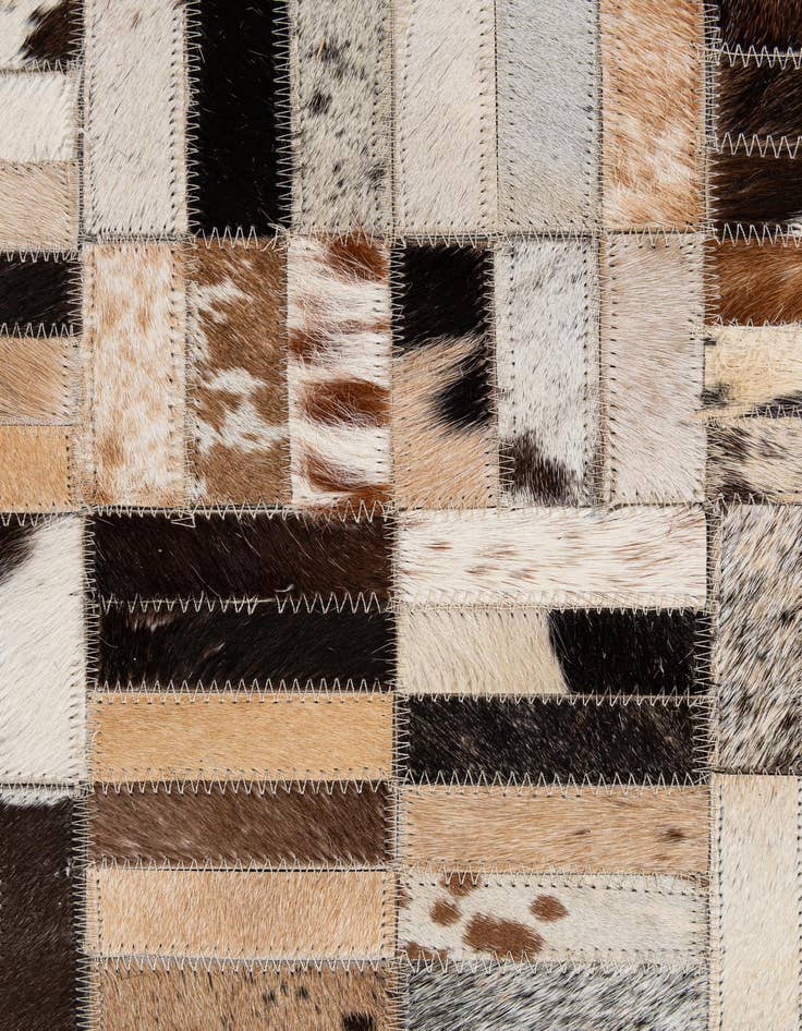 Detail image of  5' x 8' Cowhide - Patchwork Rug