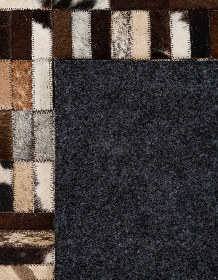 Detail image of  5' x 7' 10 Cowhide - Patchwork Rug