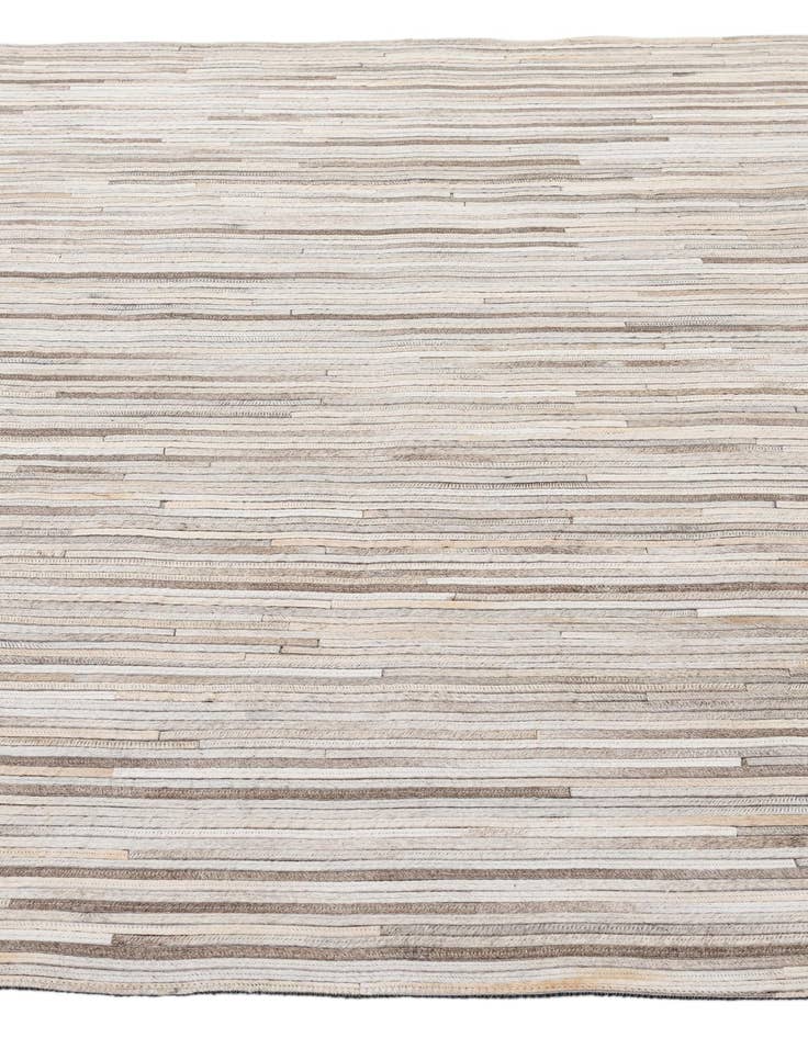 Detail image of  5' 1 x 8' Cowhide - Patchwork Rug