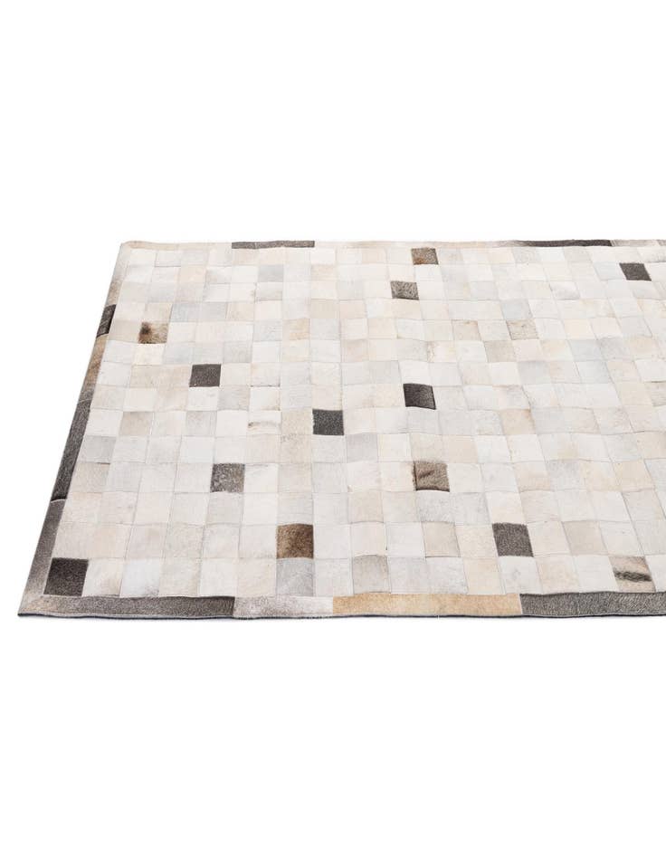 Detail image of  5' x 7' 10 Cowhide - Patchwork Rug