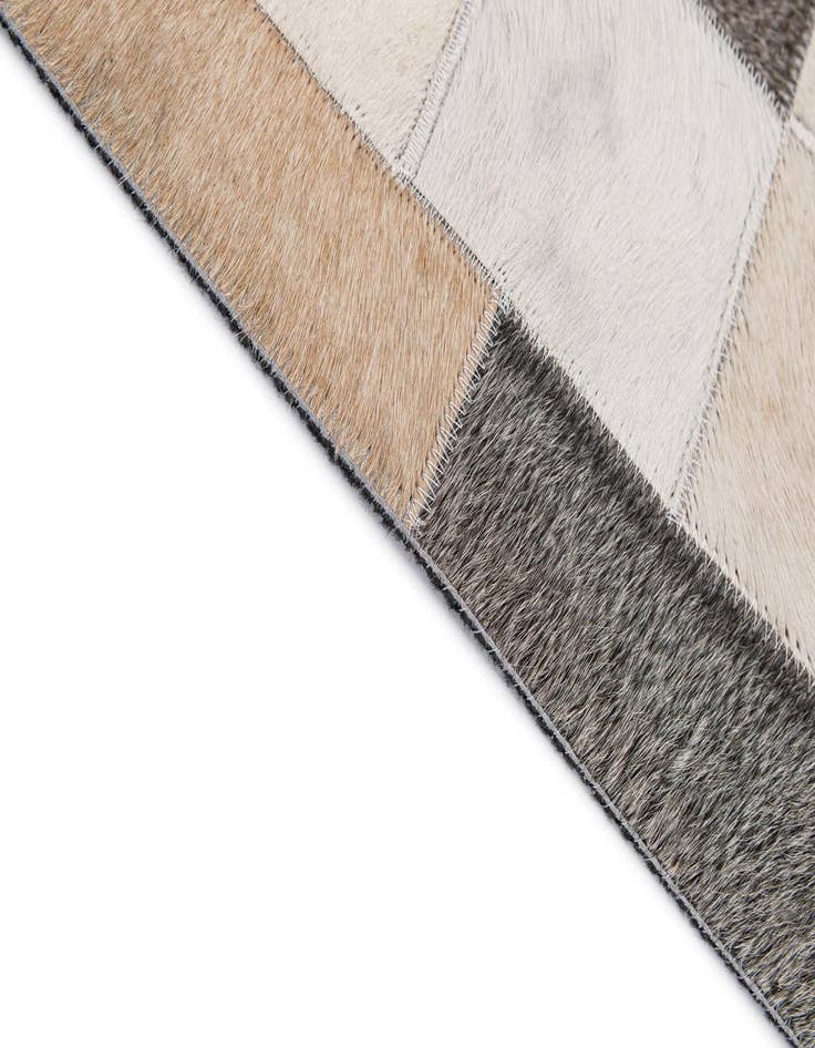 Detail image of  5' x 7' 10 Cowhide - Patchwork Rug