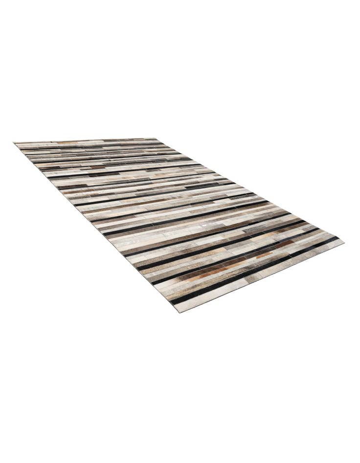 Detail image of  5' 1 x 8' Cowhide - Patchwork Rug