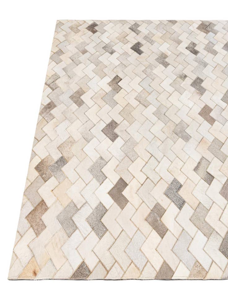 Detail image of  5' 2 x 8' Cowhide - Patchwork Rug