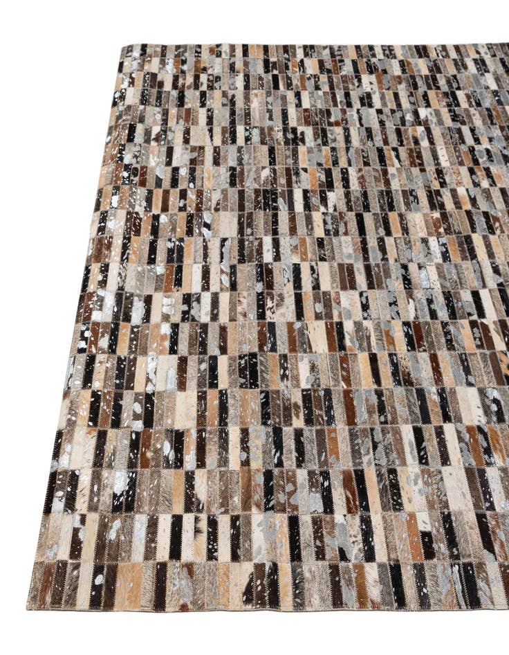 Detail image of  5' x 7' 11 Cowhide - Patchwork Rug