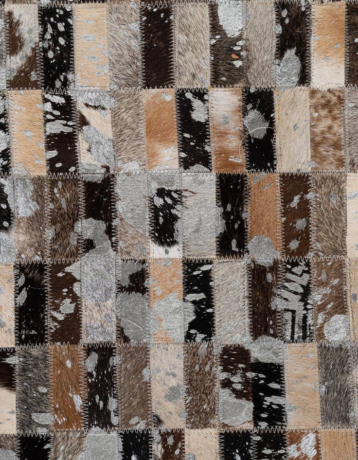 Detail image of  5' x 7' 11 Cowhide - Patchwork Rug