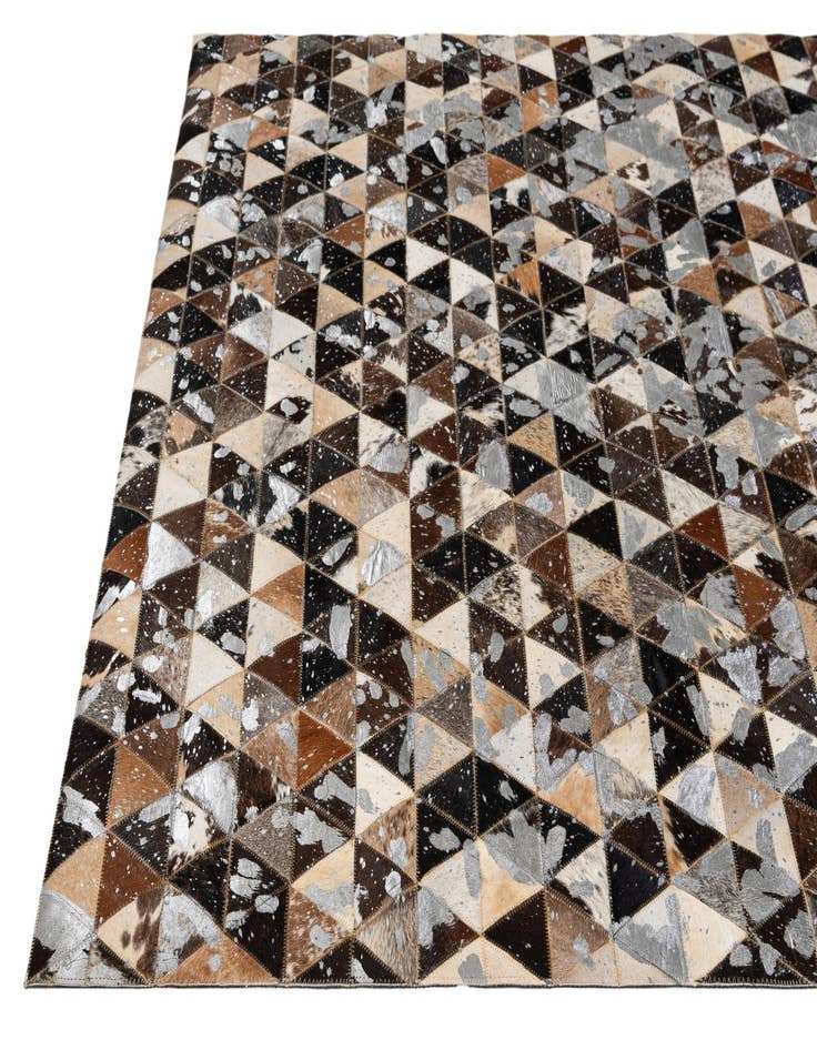Detail image of  4' 11 x 8' Cowhide - Patchwork Rug