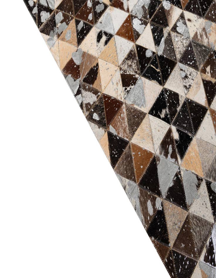 Detail image of  4' 11 x 8' Cowhide - Patchwork Rug