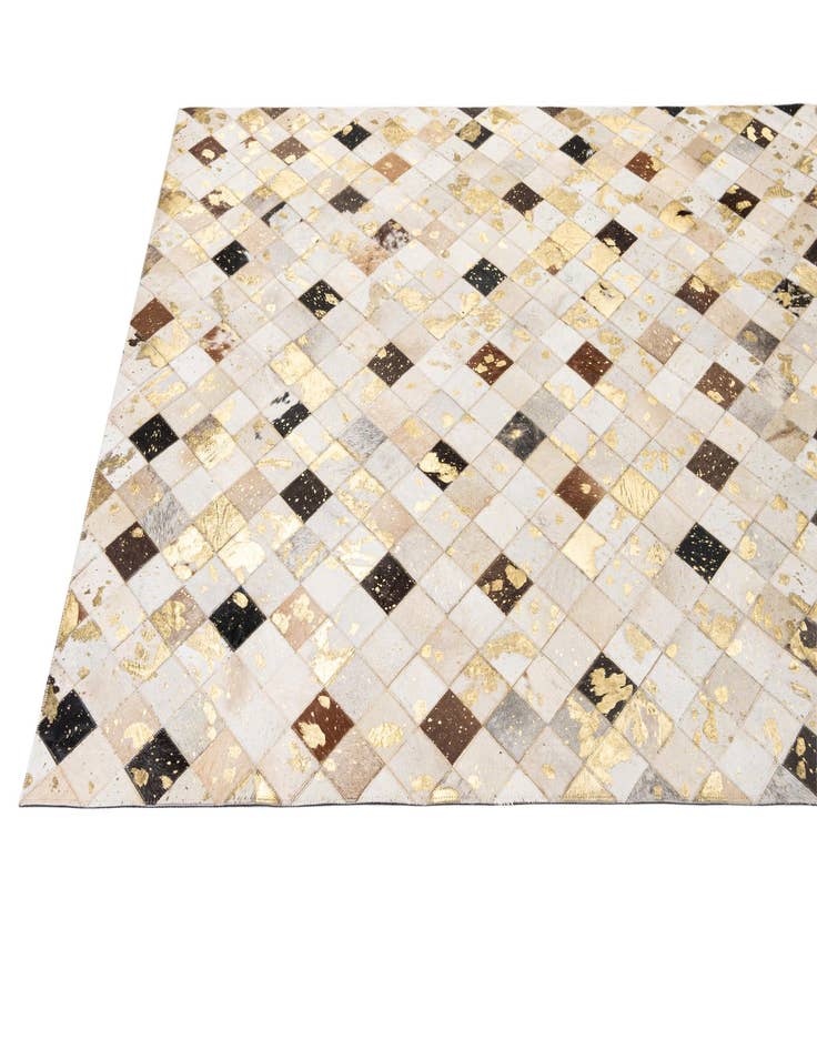 Detail image of  5' x 7' 10 Cowhide - Patchwork Rug