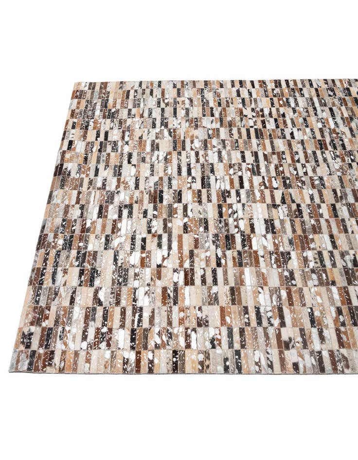 Detail image of  5' x 7' 11 Cowhide - Patchwork Rug