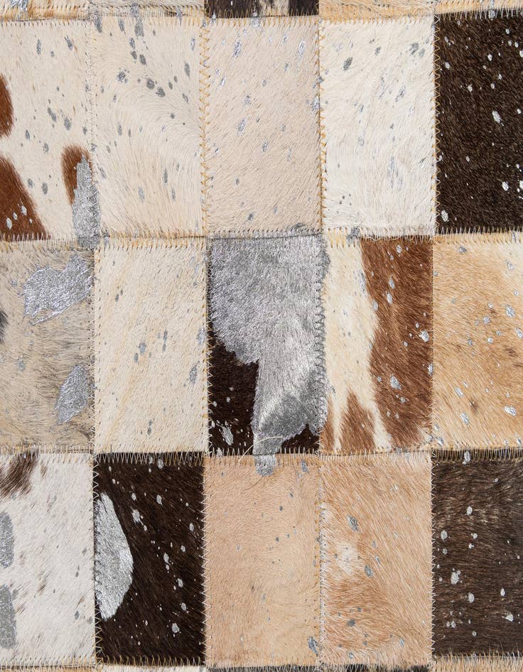 Detail image of  5' x 8' Cowhide - Patchwork Rug