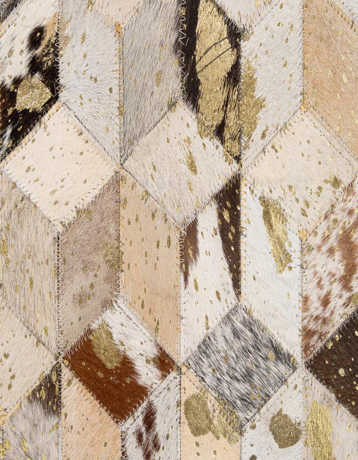 Detail image of  5' 3 x 8' Cowhide - Patchwork Rug
