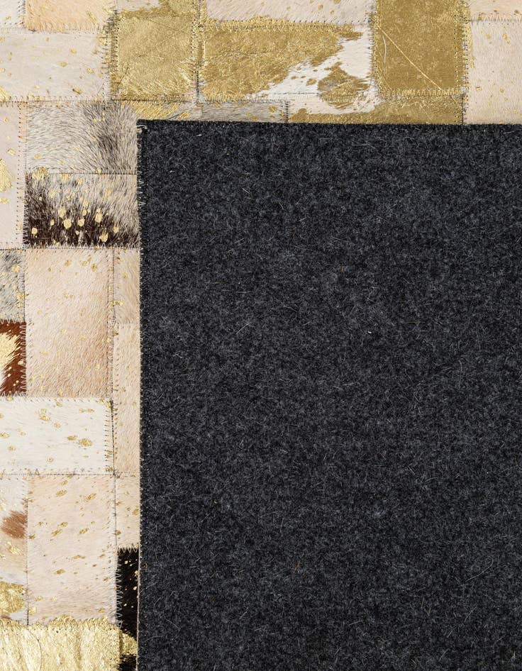 Detail image of  5' 1 x 8' 1 Cowhide - Patchwork Rug