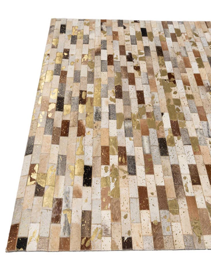 Detail image of  5' x 7' 11 Cowhide - Patchwork Rug