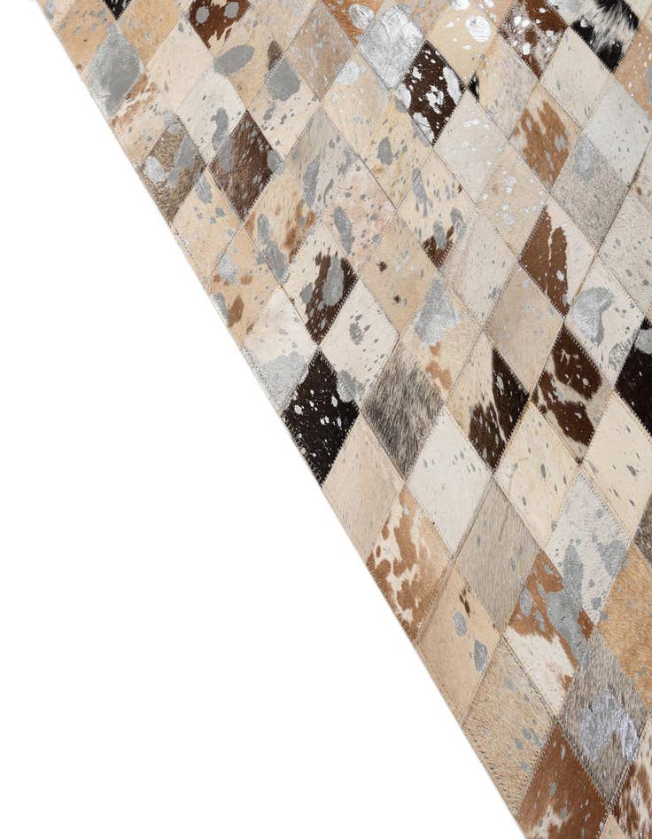 Detail image of  5' 2 x 8' Cowhide - Patchwork Rug
