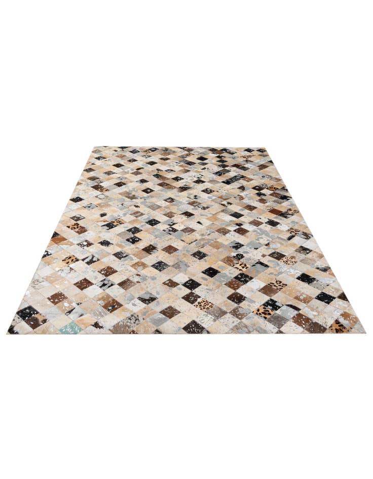 Detail image of  5' 1 x 8' Cowhide - Patchwork Rug