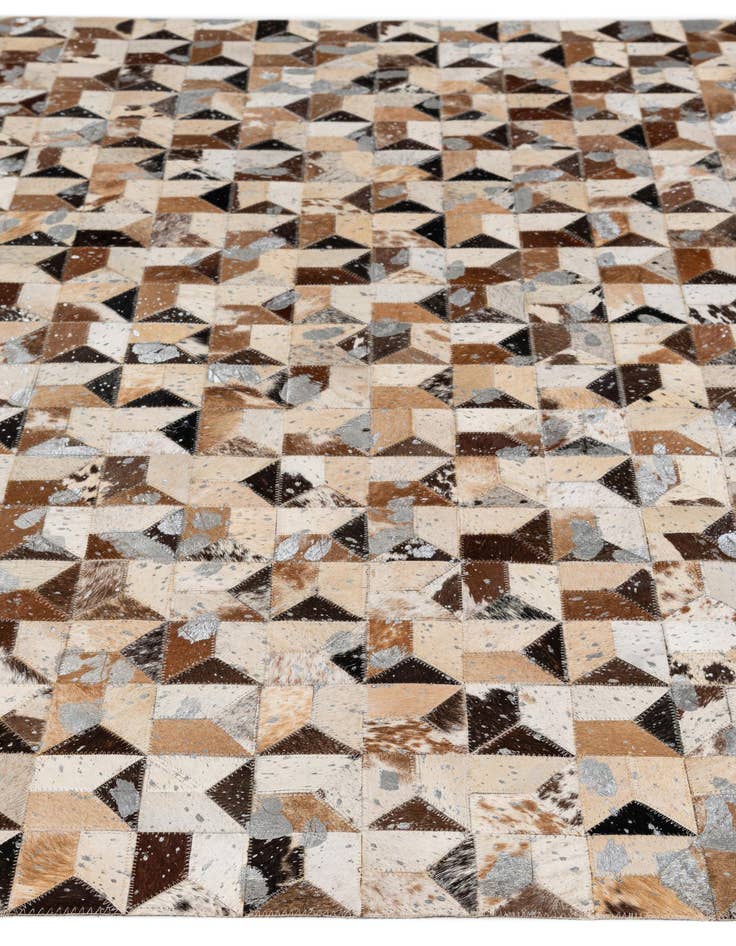 Detail image of  5' 1 x 8' Cowhide - Patchwork Rug