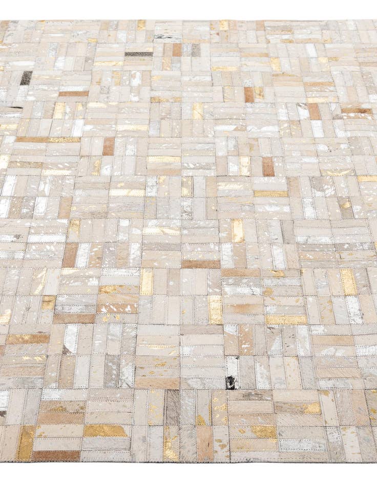 Detail image of  5' x 8' Cowhide - Patchwork Rug