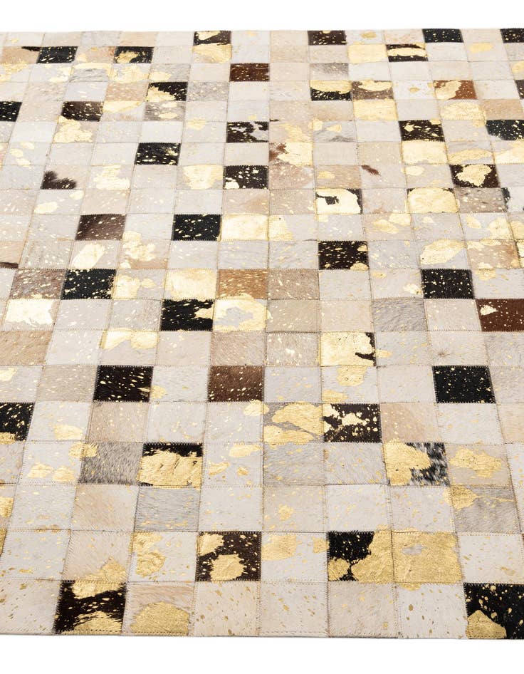 Detail image of  5' 1 x 8' Cowhide - Patchwork Rug