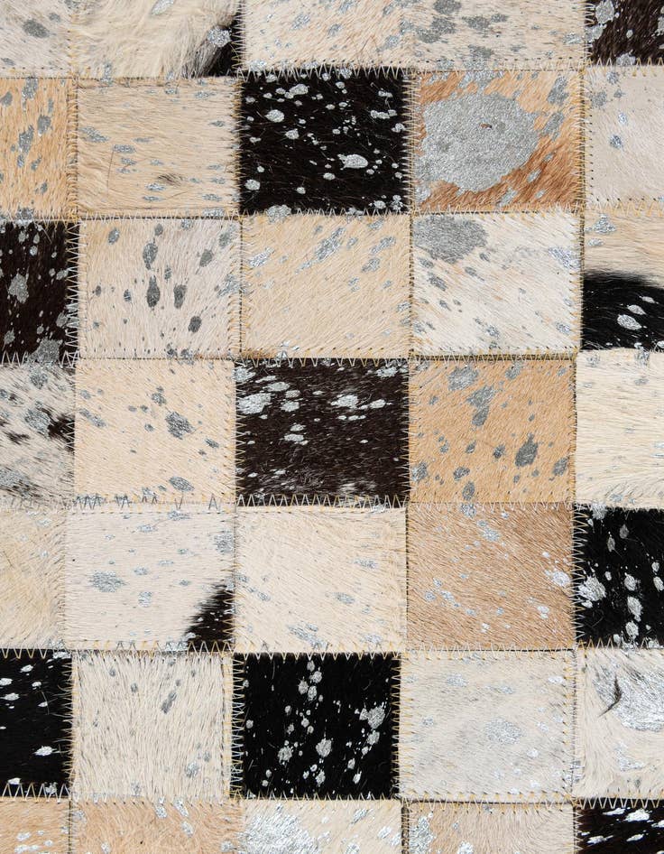Detail image of  5' x 7' 11 Cowhide - Patchwork Rug