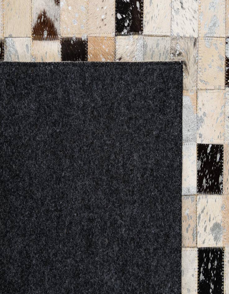 Detail image of  5' x 7' 11 Cowhide - Patchwork Rug