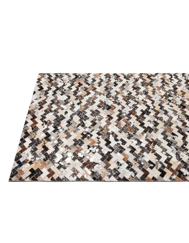 Detail image of  5' x 7' 11 Cowhide - Patchwork Rug