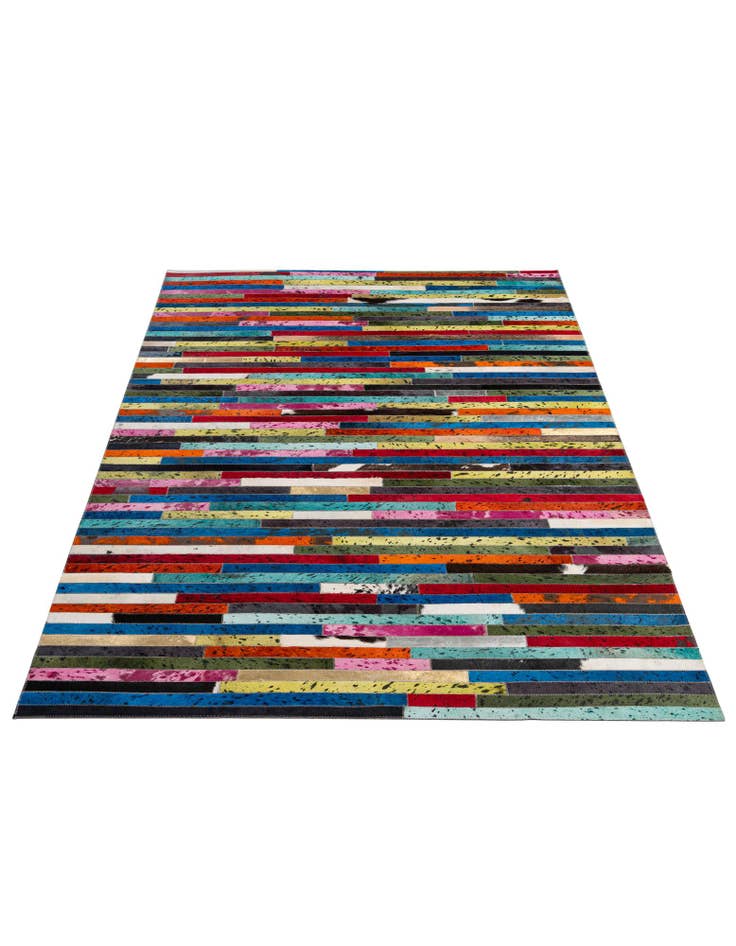 Detail image of  5' 1 x 8' Cowhide - Patchwork Rug