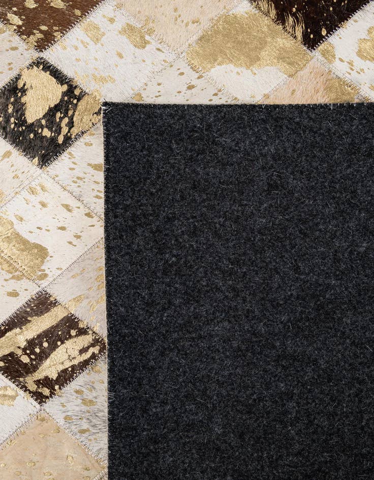 Detail image of  5' 1 x 7' 9 Cowhide - Patchwork Rug