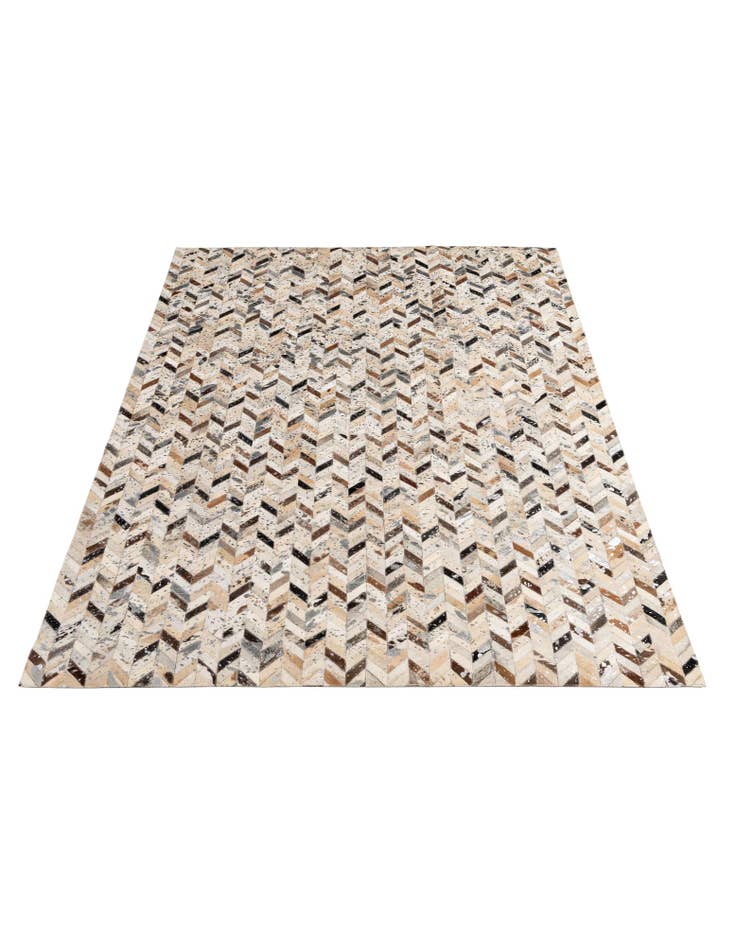 Detail image of  5' 2 x 8' Cowhide - Patchwork Rug