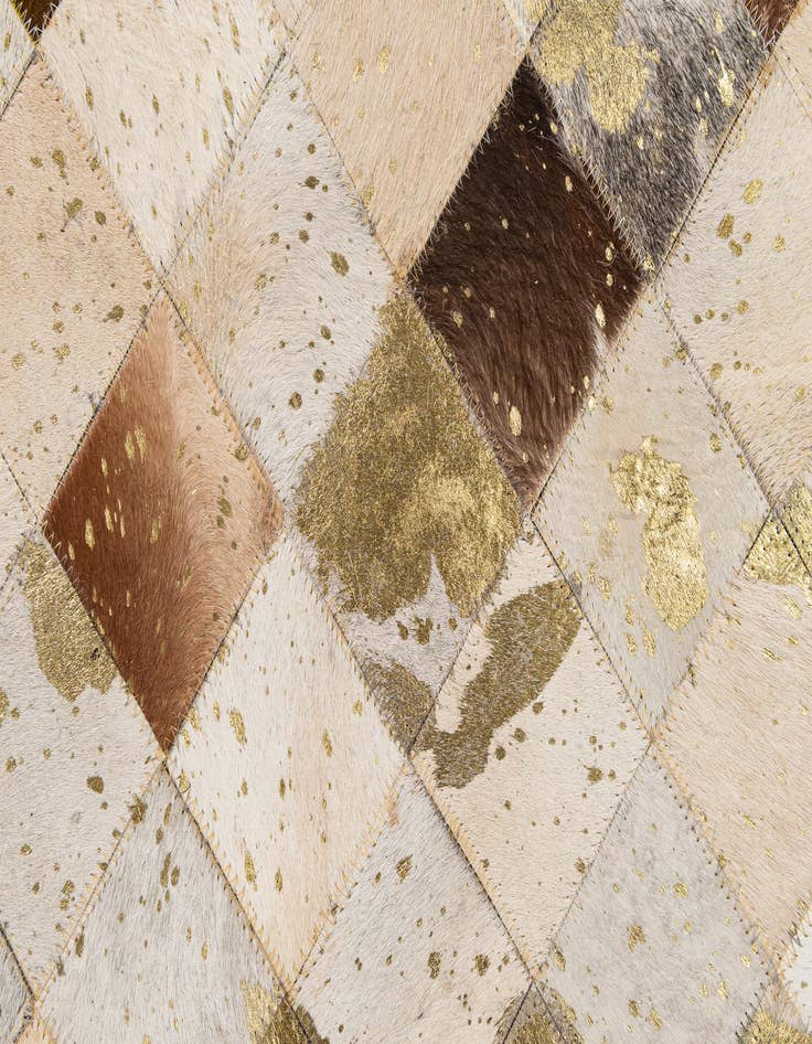 Detail image of  5' 1 x 8' Cowhide - Patchwork Rug