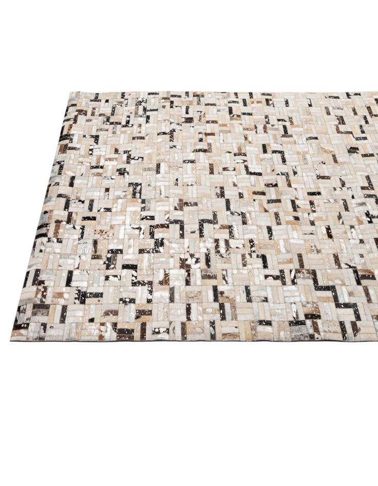 Detail image of  5' x 7' 11 Cowhide - Patchwork Rug