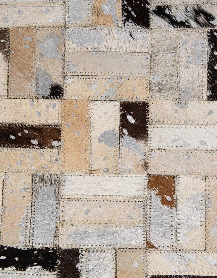 Detail image of  5' x 7' 11 Cowhide - Patchwork Rug